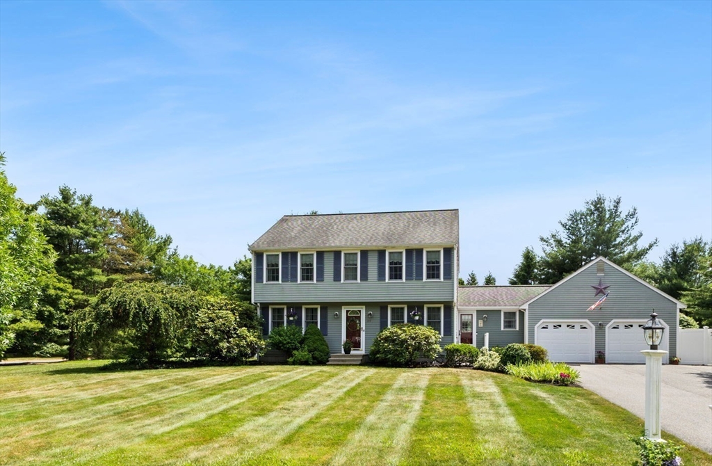 199 Brook Bend Road Hanson, MA 02341 - Photo 1 of 42 Gallery Image 1