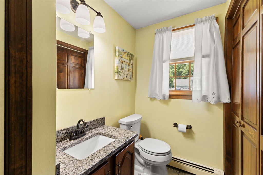 199 Brook Bend Road Hanson, MA 02341 - Photo 15 of 42 Gallery Image 15