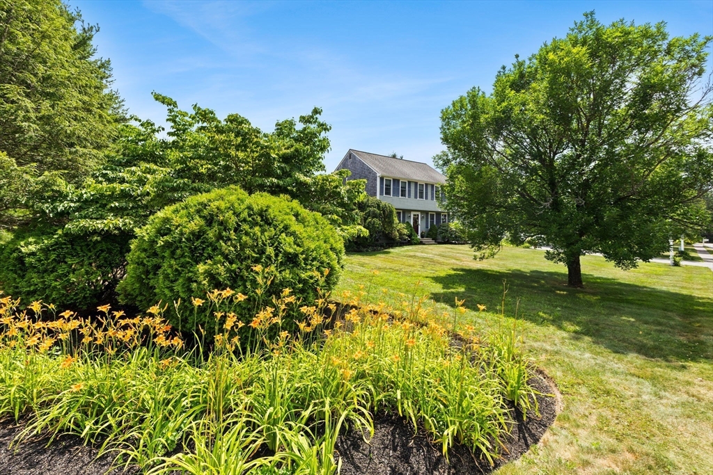 199 Brook Bend Road Hanson, MA 02341 - Photo 40 of 42 Gallery Image 40
