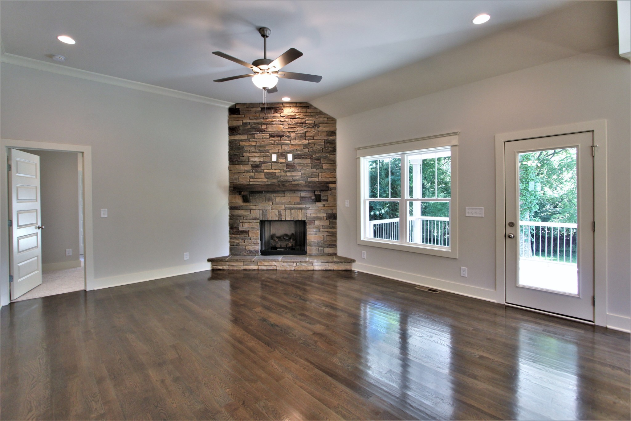 2950 Nonaville Road, Unit 1 Mount Juliet, TN 37122 - Photo 2 of 26 Gallery Image 2