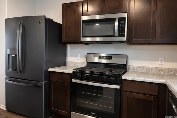 $1,650 | 13728 Grapeland Gap, San Antonio, TX 78254