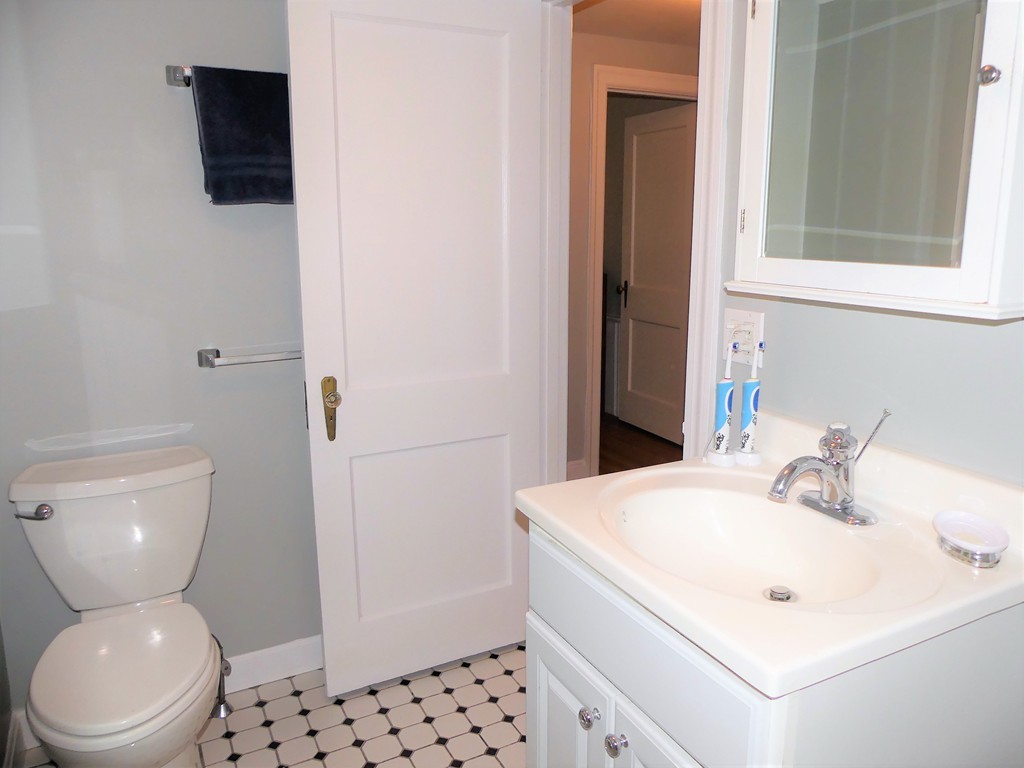 79 Shady Hill Road Newton, MA 02461 - Photo 13 of 16 Gallery Image 13