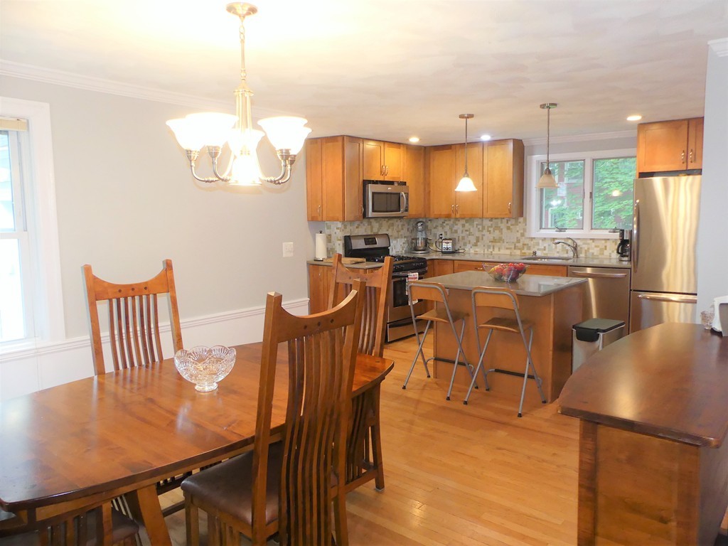 79 Shady Hill Road Newton, MA 02461 - Photo 4 of 16 Gallery Image 4