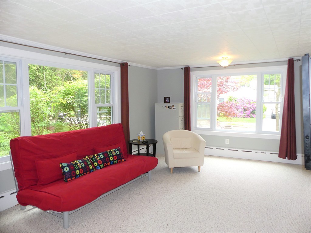 79 Shady Hill Road Newton, MA 02461 - Photo 6 of 16 Gallery Image 6