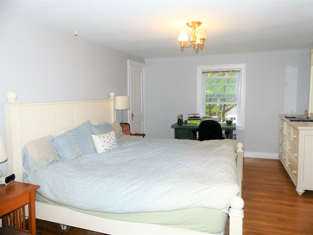 79 Shady Hill Road Newton, MA 02461 - Photo 10 of 16 Gallery Image 10