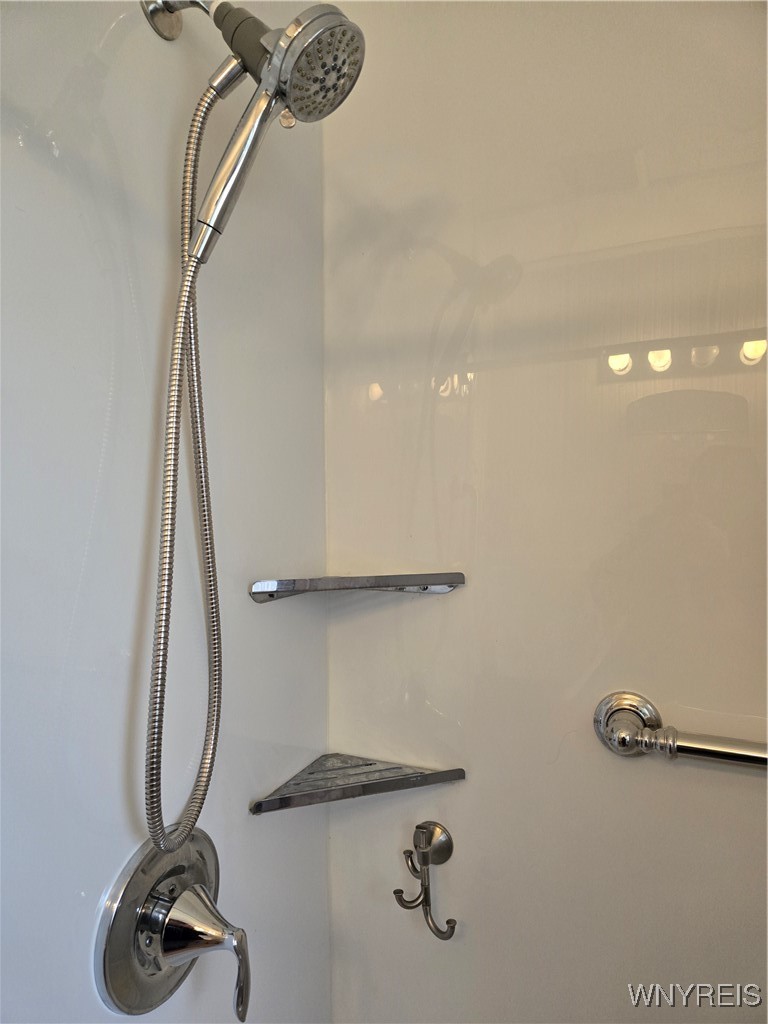 29 Lee Street Cheektowaga, NY 14043 - Photo 16 of 21