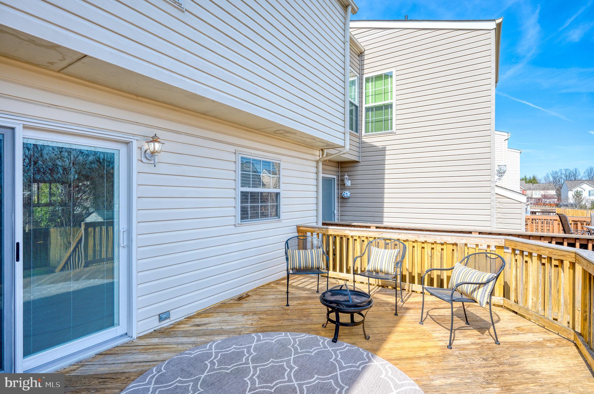 9805 Finsbury Road Rosedale, MD 21237 - Photo 26 of 29 Deck with Stairs to Yard