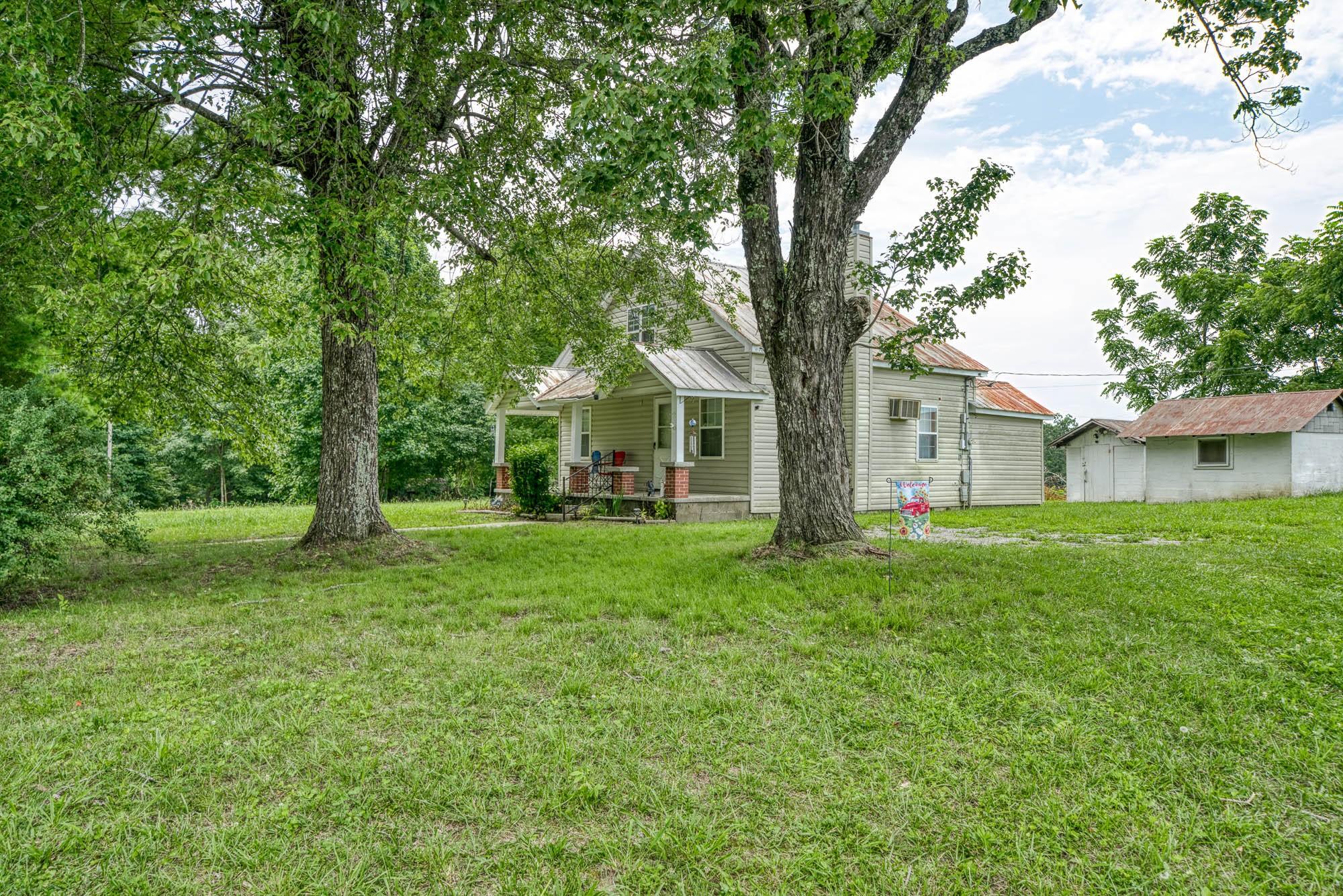 3598 Martha Washington Road Clarkrange, TN 38553 - Photo 9 of 26 Gallery Image 9