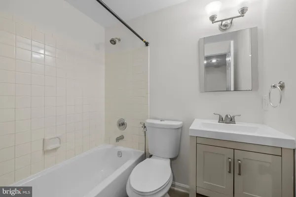 $2,800 | 1095 Travis Lane, Gaithersburg, MD 20879