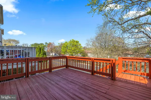 $2,800 | 1095 Travis Lane, Gaithersburg, MD 20879