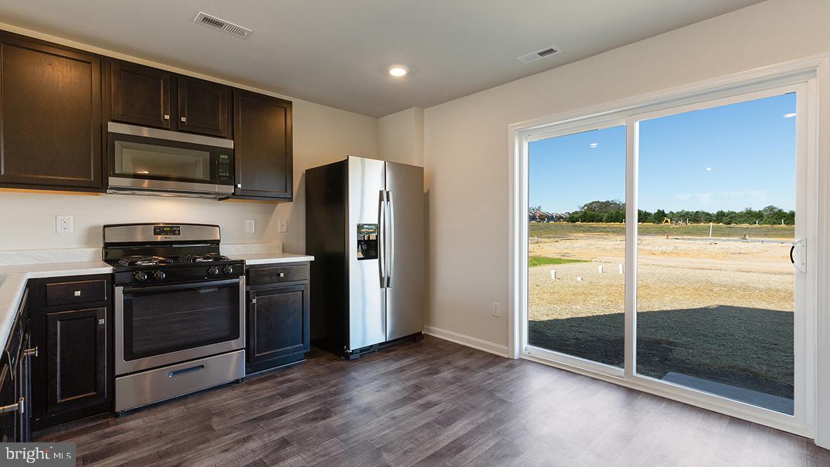 119 Cox Road Barnegat, NJ 08005 - Photo 10 of 23 Model Representation, Refrigerator Optional