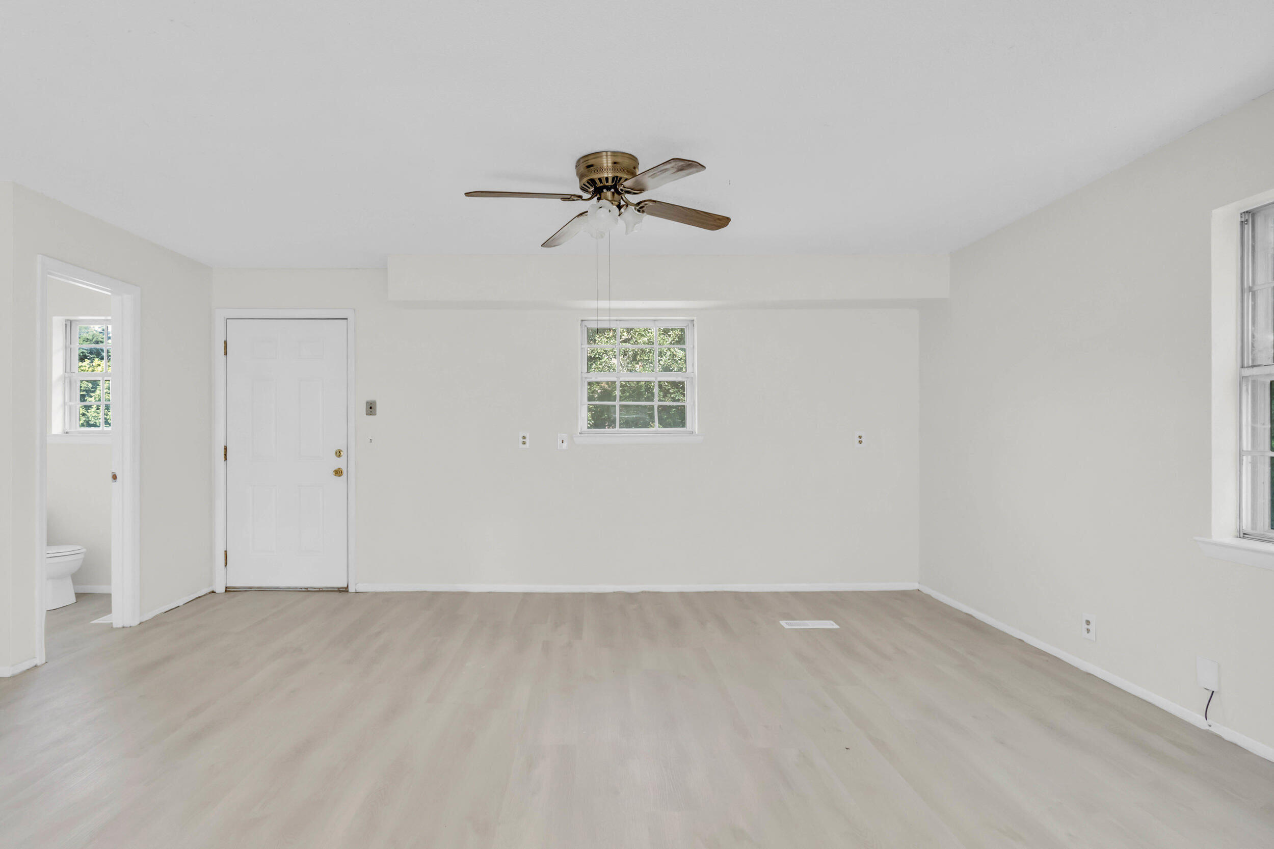 13 Travis Road Rossville, GA 30741 - Photo 6 of 16 IMG_0139