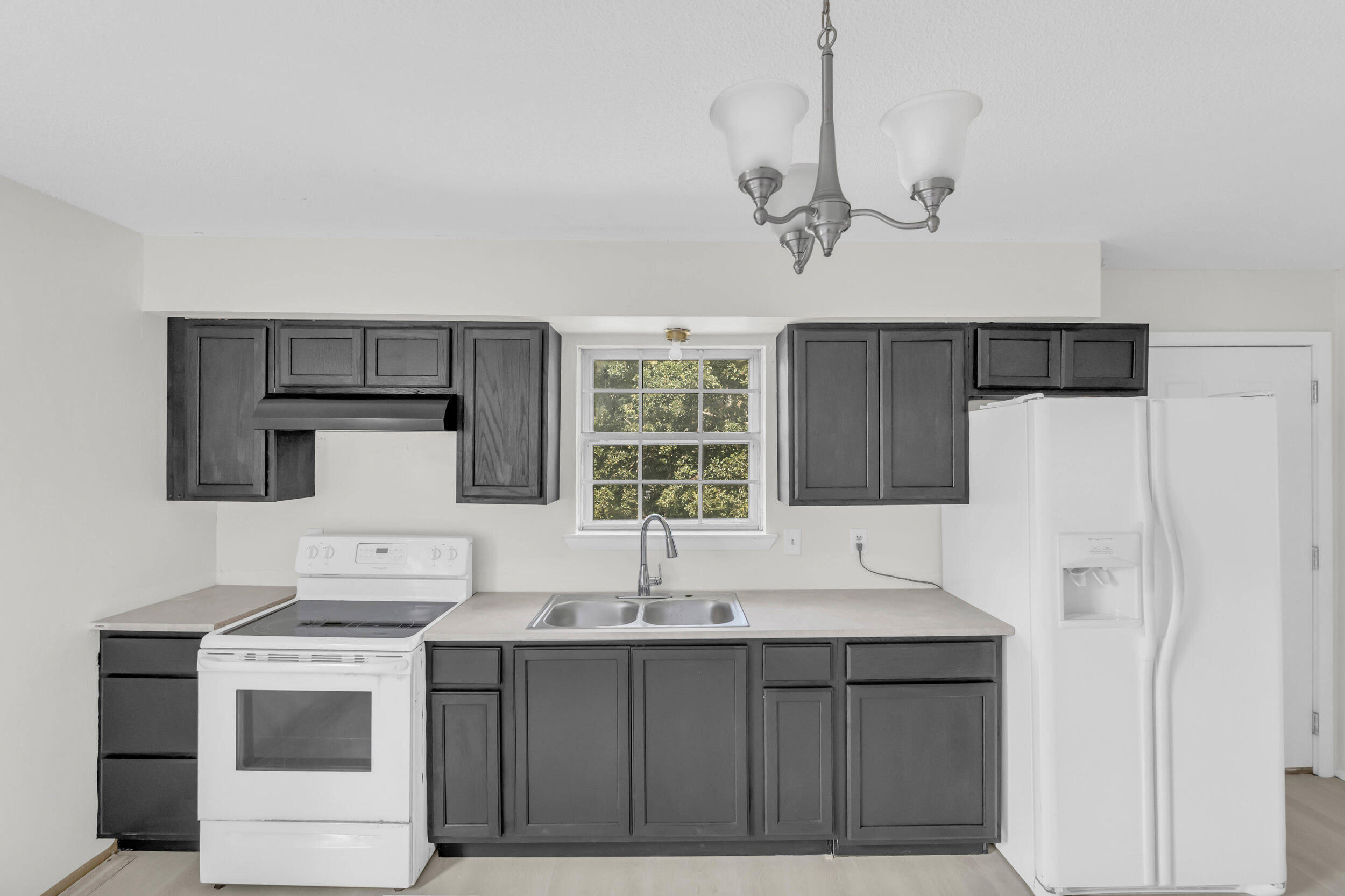 13 Travis Road Rossville, GA 30741 - Photo 9 of 16 IMG_0142