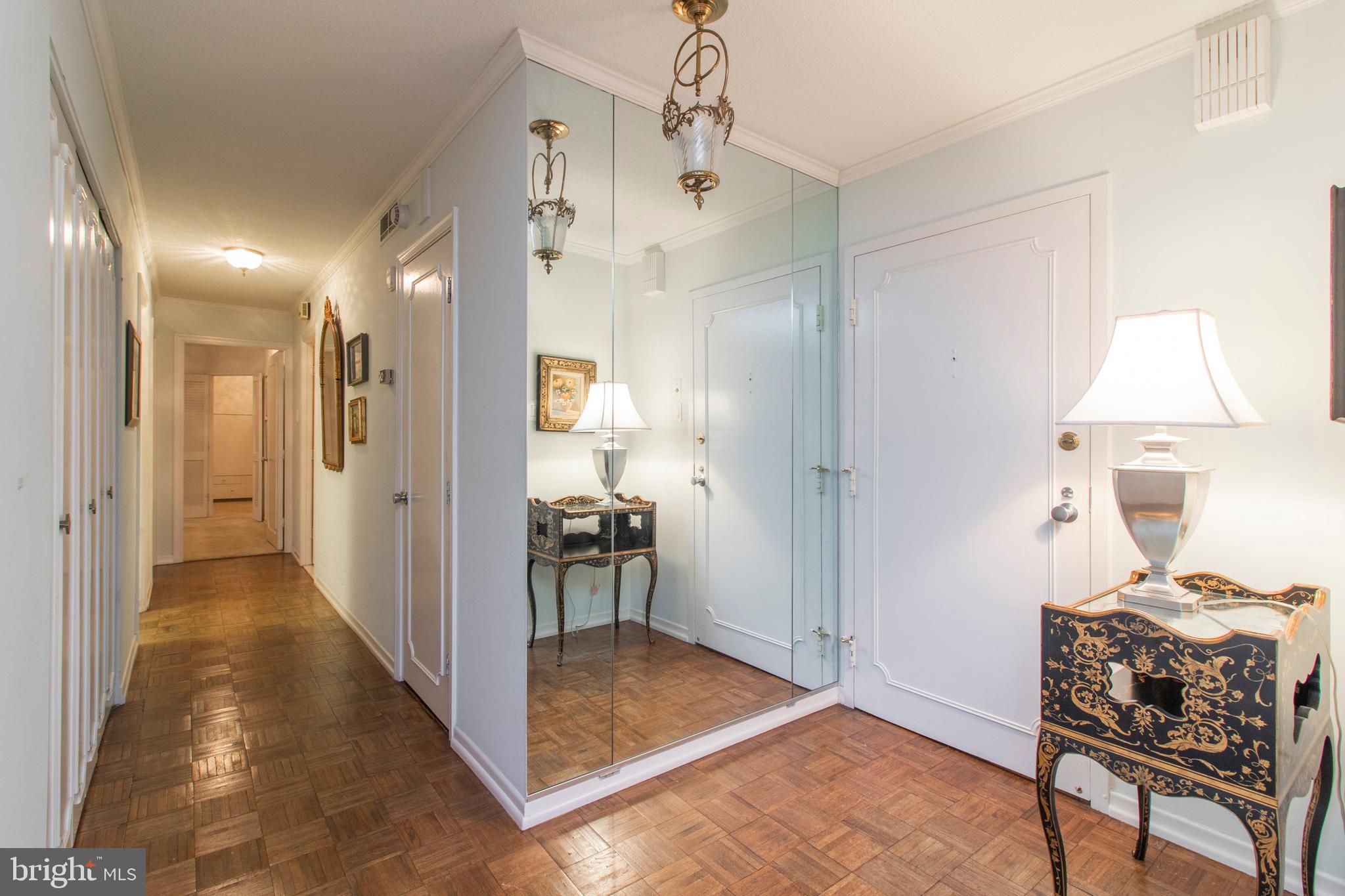 8302 Old York Road, Unit B33 Elkins Park, PA 19027 - Photo 6 of 34 Foyer