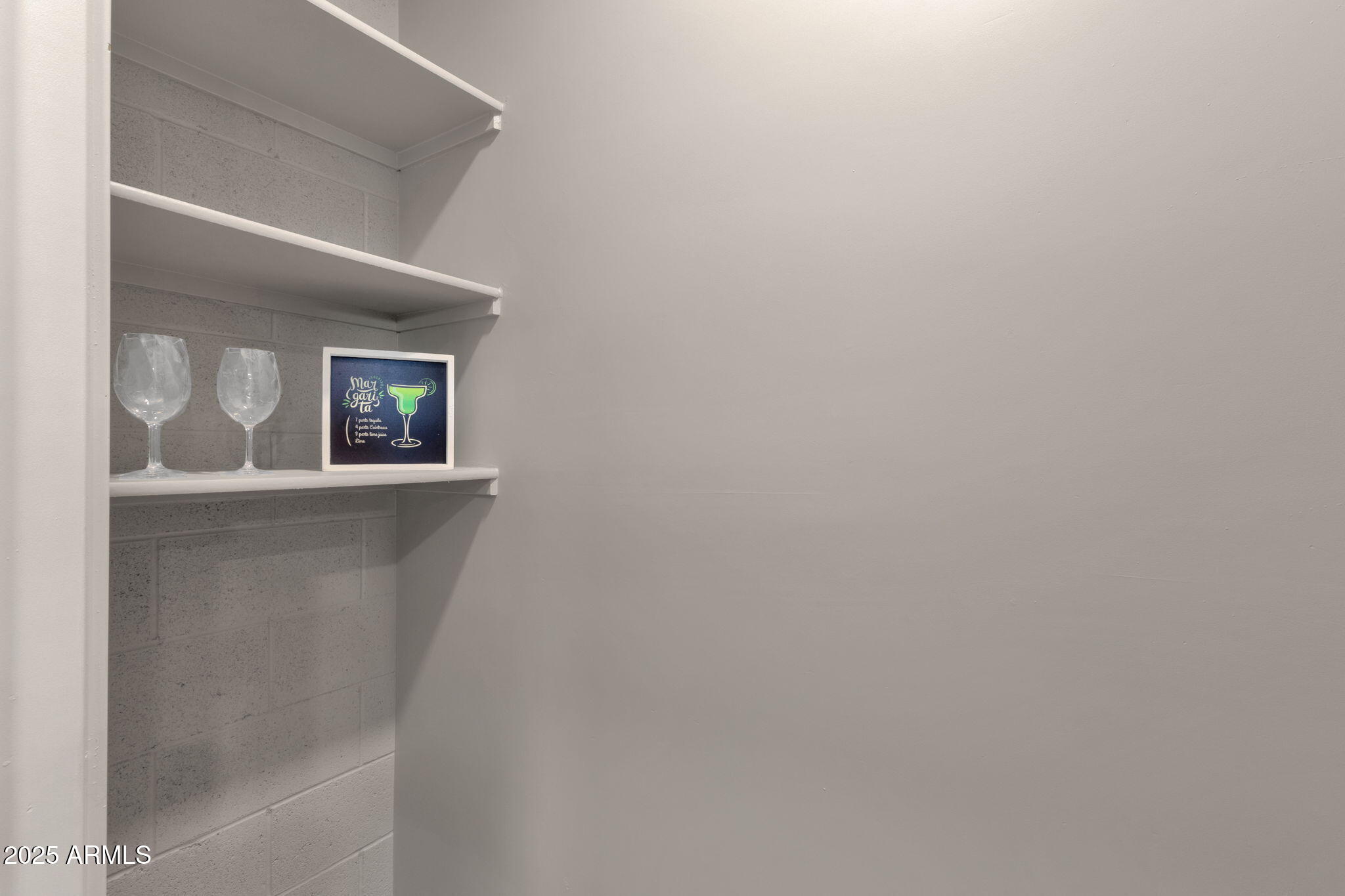 2727 East Thomas Road, Unit 9 Phoenix, AZ 85016 - Photo 13 of 46