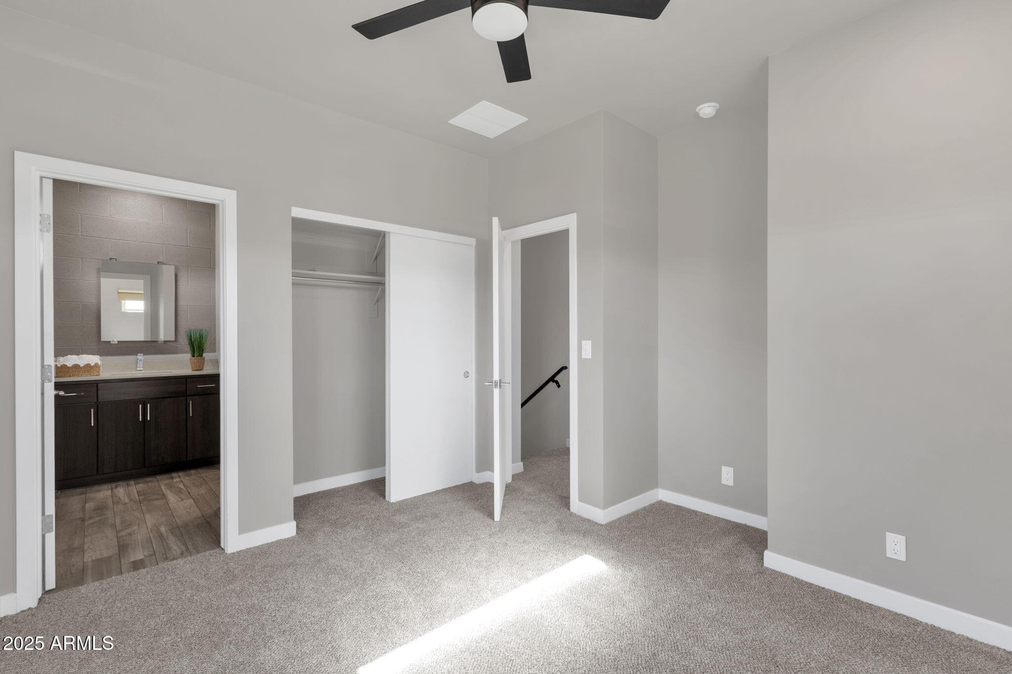 2727 East Thomas Road, Unit 9 Phoenix, AZ 85016 - Photo 25 of 46 wooden floor in an empty room
