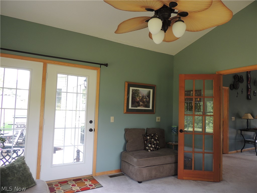 3759 Royal Rock Road Akron, OH 44321 - Photo 14 of 25