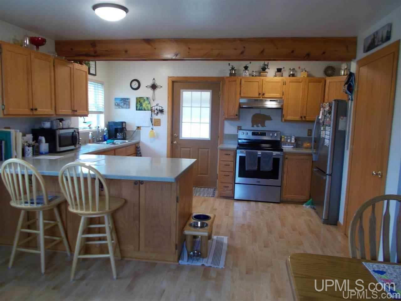 N18996 Franks Road Goodman, WI 54125 - Photo 5 of 33 Gallery Image 5