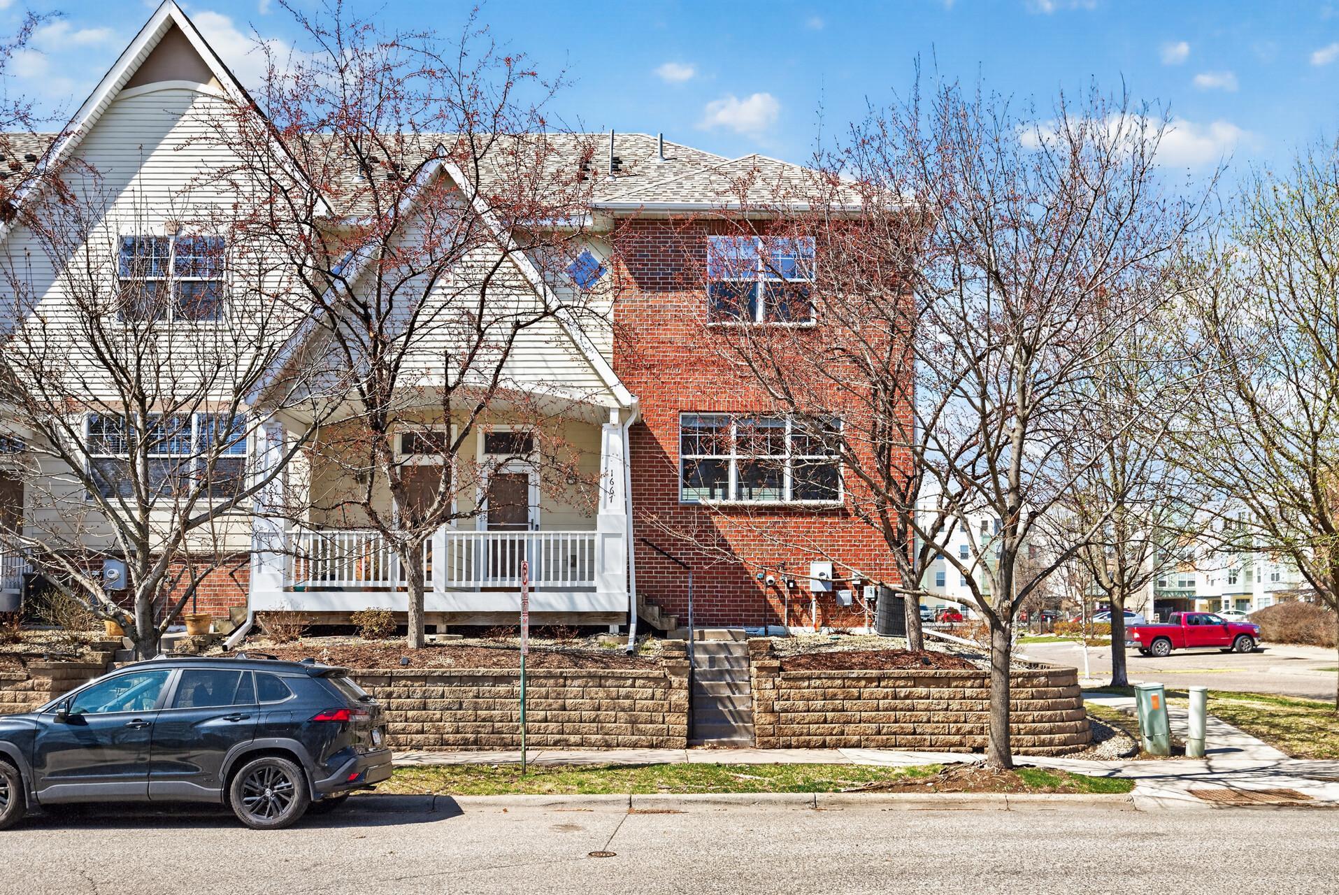 1667 Arona Street, Unit 8 Falcon Heights, MN 55108 - Photo 34 of 41