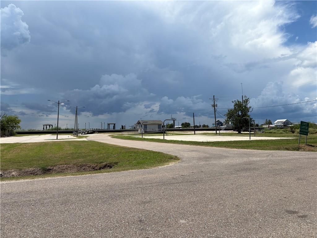 5555 Jean Lafitte Boulevard Lafitte, LA 70067 - Photo 4 of 8