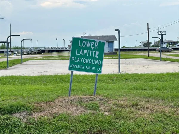 $120,000 | 5555 Jean Lafitte Boulevard, Lafitte, LA 70067