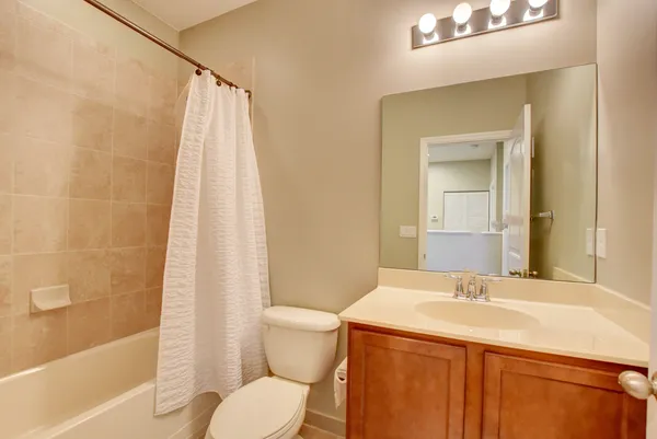 $449,000 | 480 Francesca Ridge Road, Boynton Beach, FL 33435