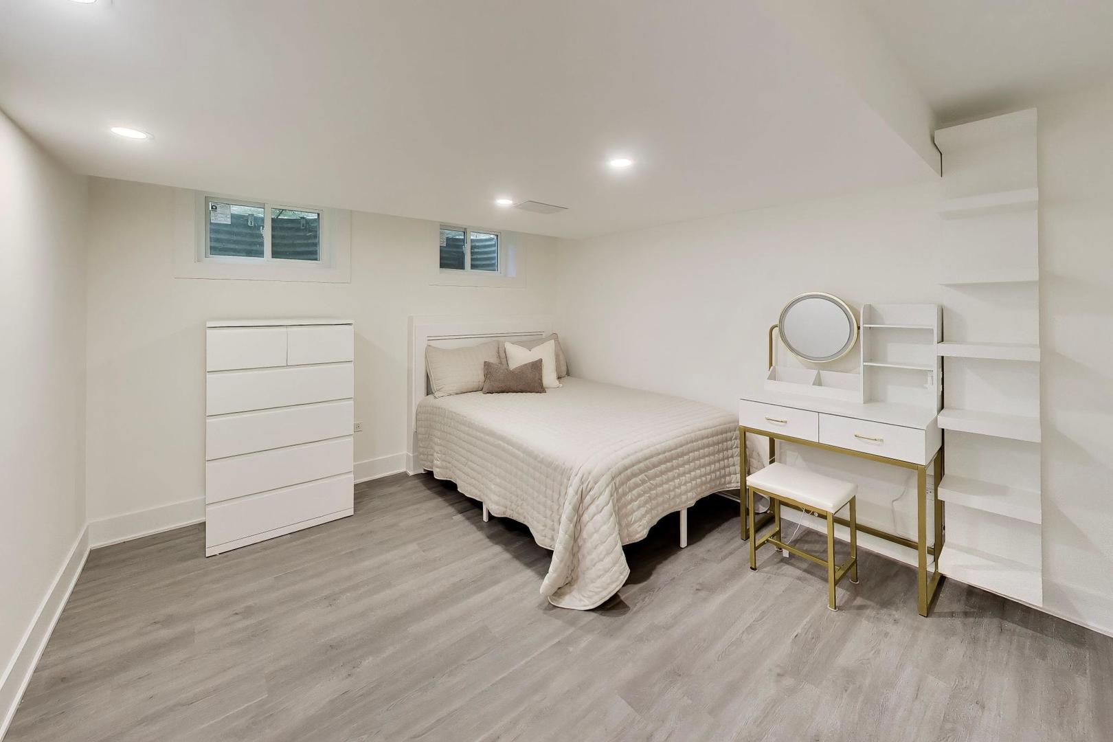 1052 Rolling Pass Glenview, IL 60025 - Photo 17 of 26