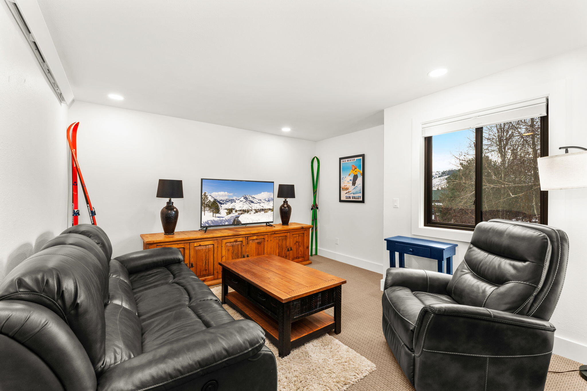 2209 Bonne Vie Condo Road Sun Valley, ID 83353 - Photo 10 of 26 Living Room