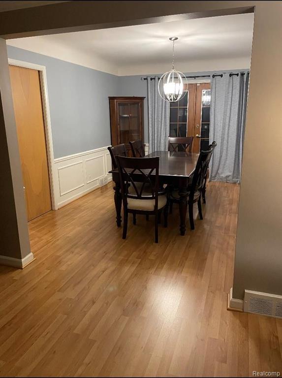 660 Cook Road Grosse Pointe Woods, MI 48236 - Photo 16 of 49