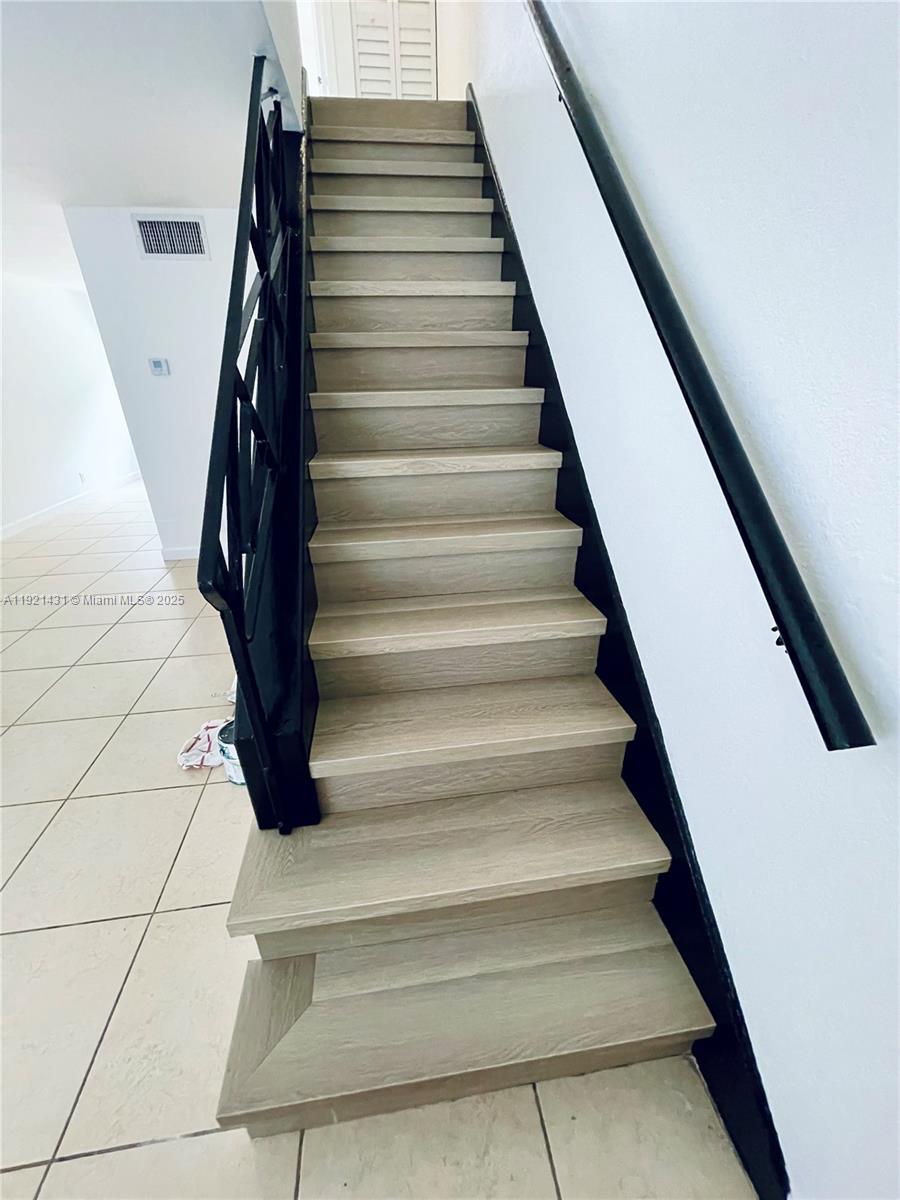 825 Northwest 46th Avenue, Unit 825 Plantation, FL 33317 - Photo 11 of 12 a view of entryway