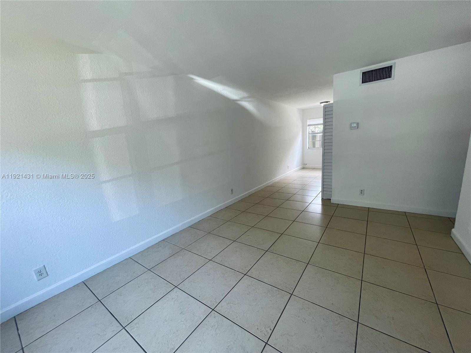 825 Northwest 46th Avenue, Unit 825 Plantation, FL 33317 - Photo 2 of 12