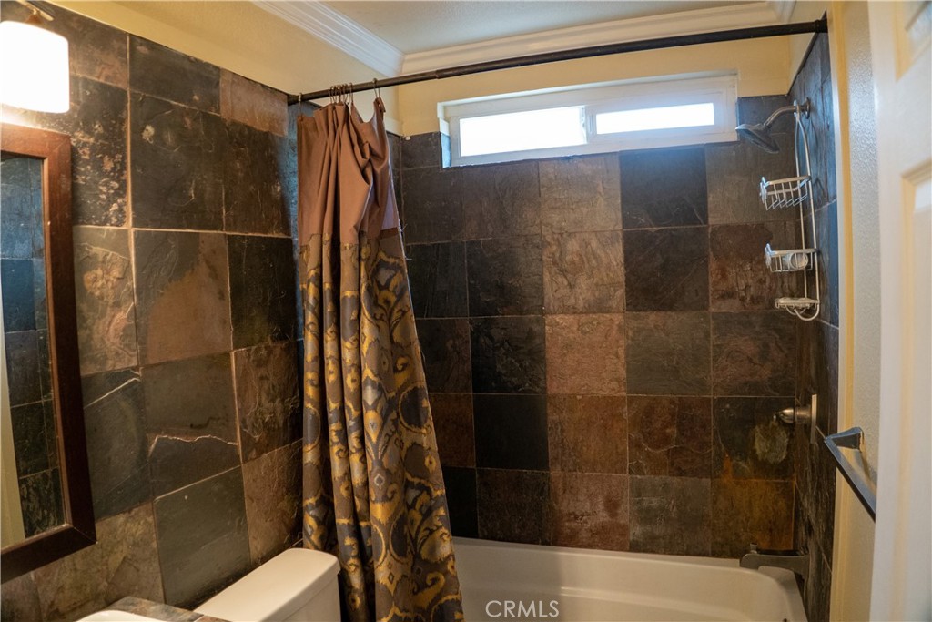 21983 Centurion Way Saugus, CA 91350 - Photo 16 of 19