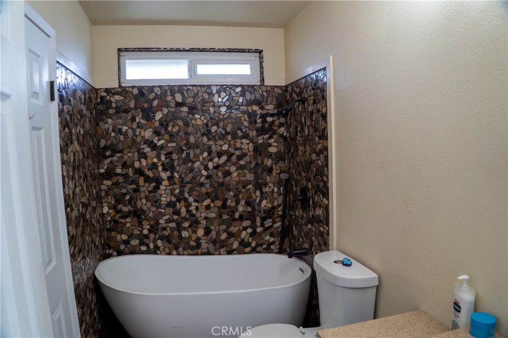 21983 Centurion Way Saugus, CA 91350 - Photo 17 of 19