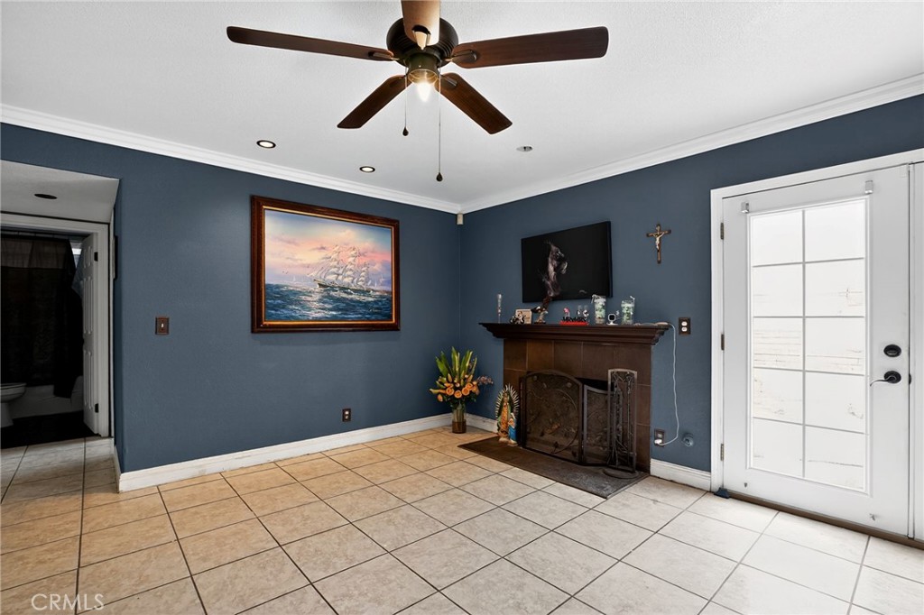 21983 Centurion Way Saugus, CA 91350 - Photo 6 of 19