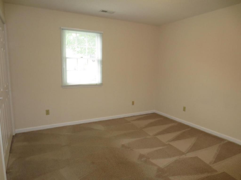 2700 Indian Ridge Road, Unit 8 Johnson City, TN 37604 - Photo 7 of 15 Photo 7