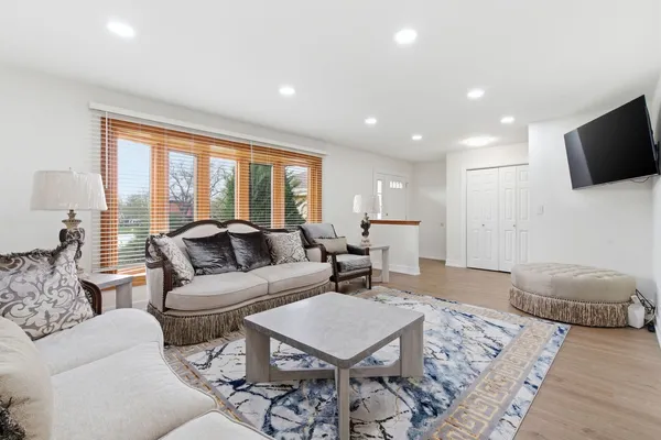 $479,900 | 14433 Mallard Drive, Homer Glen, IL 60491