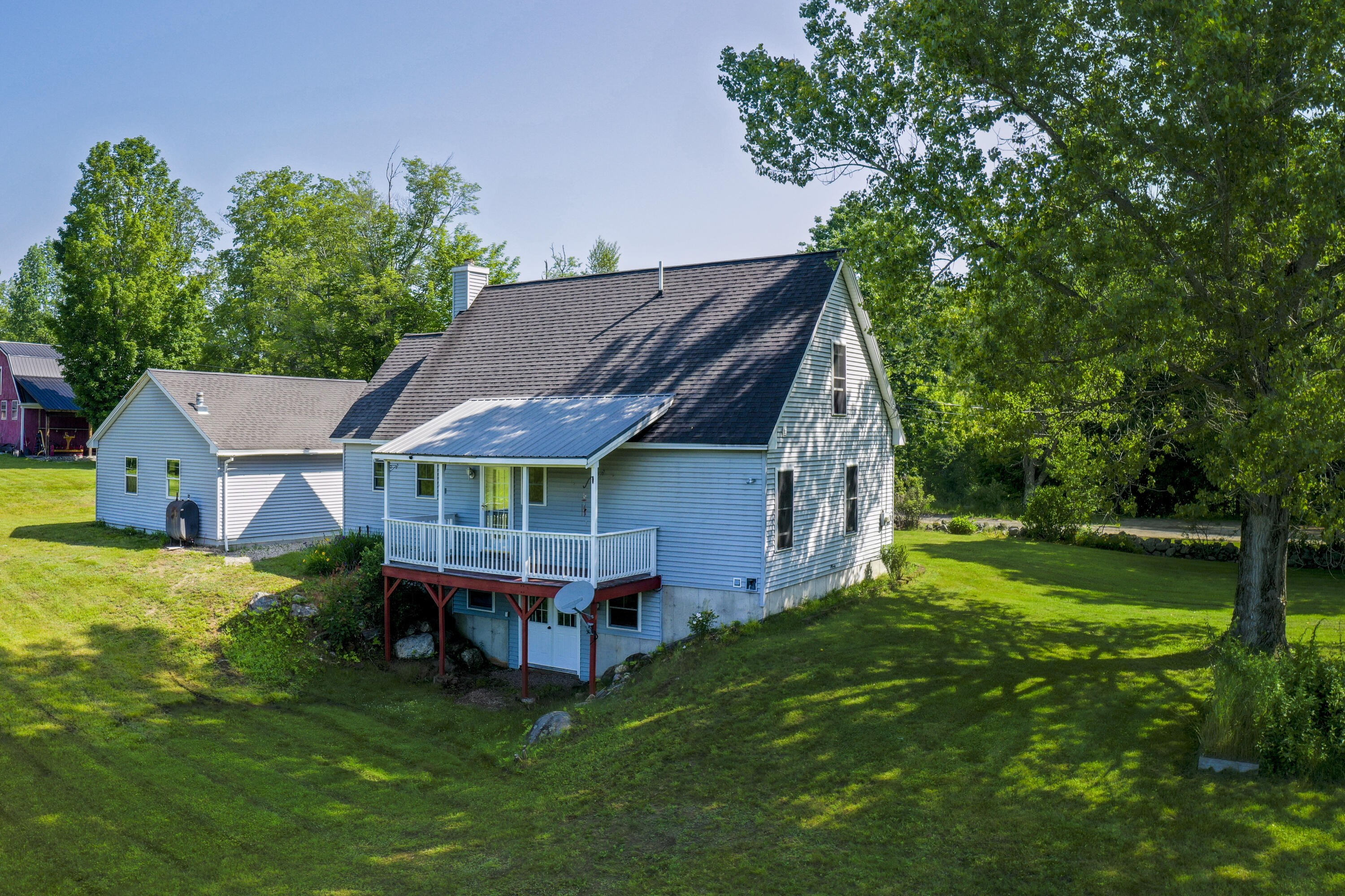 323 Christian Ridge Road Paris, ME 04281 - Photo 4 of 37 Troy O right rear
