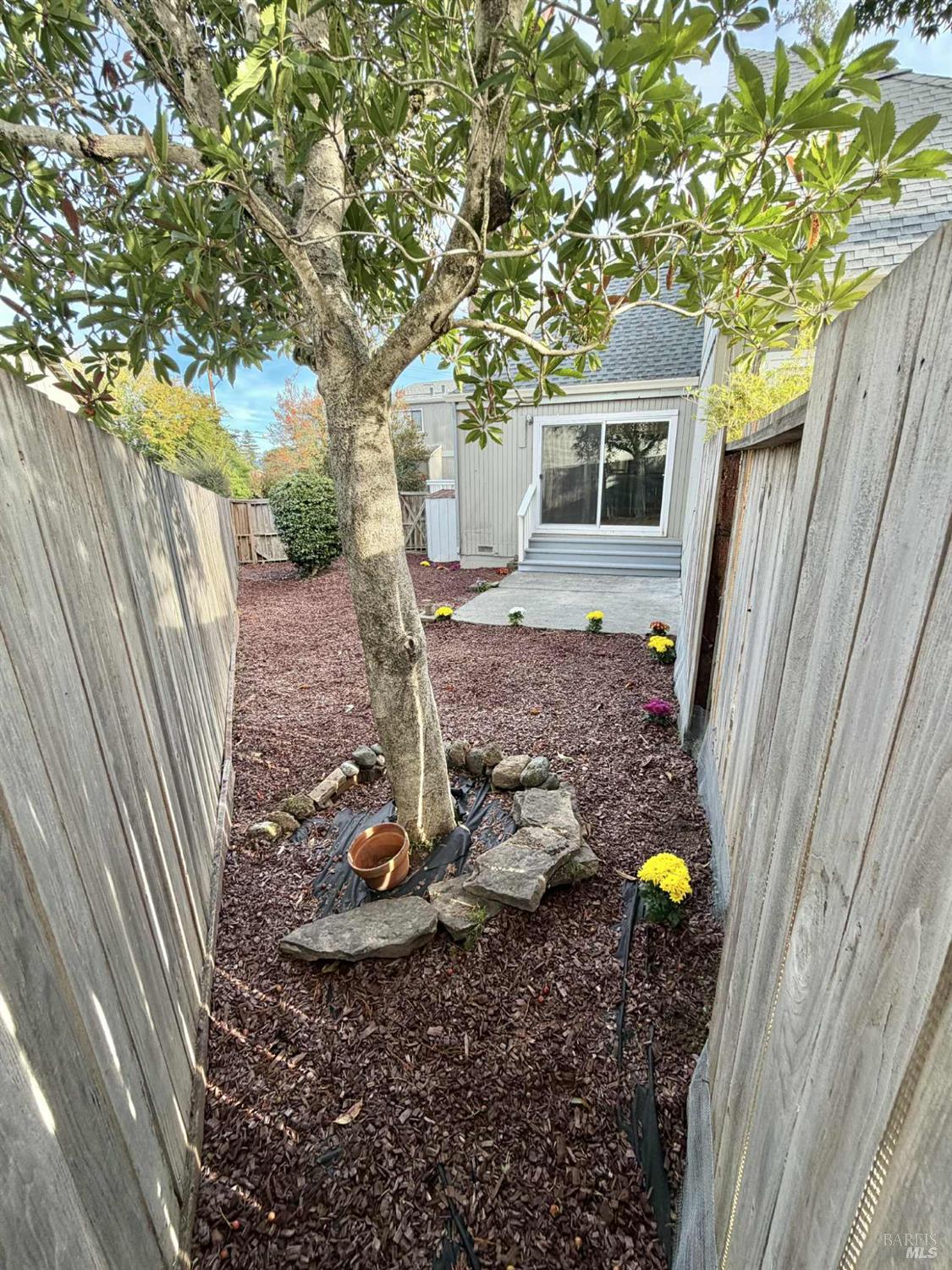 7086 Fircrest Avenue Sebastopol, CA 95472 - Photo 22 of 62 a view of a house with backyard and sitting area