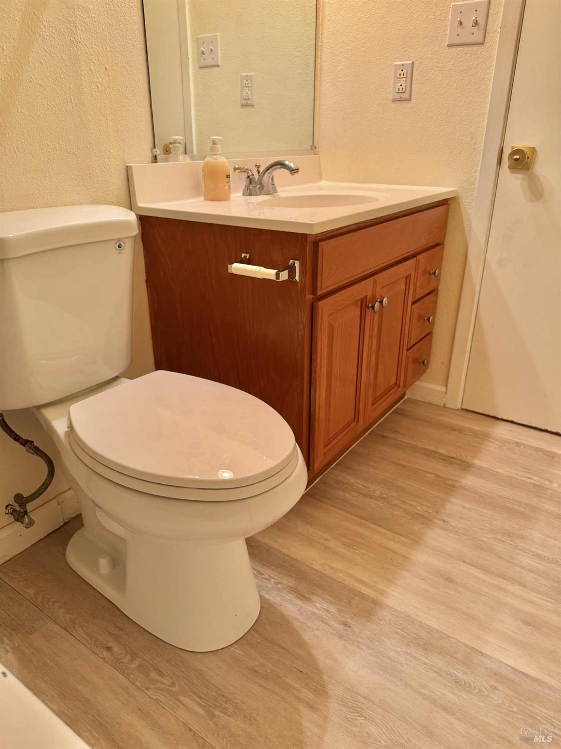 7086 Fircrest Avenue Sebastopol, CA 95472 - Photo 38 of 62 a bathroom with a sink and a toilet