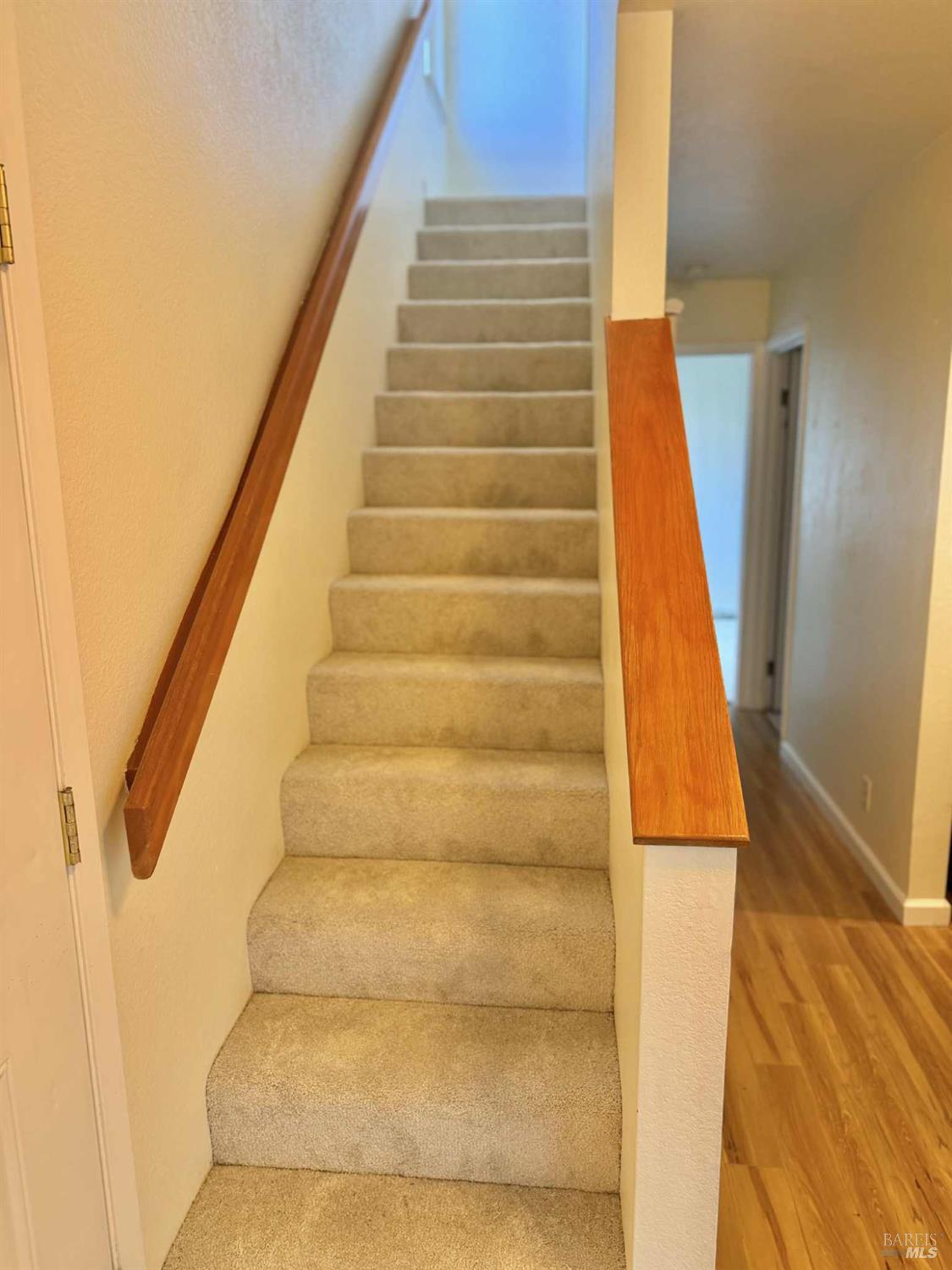 7086 Fircrest Avenue Sebastopol, CA 95472 - Photo 48 of 62 a view of entryway