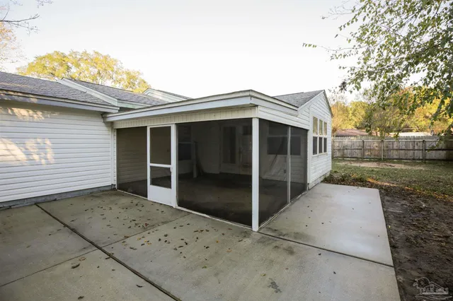 $275,000 | 4655 Kimberly Drive, Pensacola, FL 32526