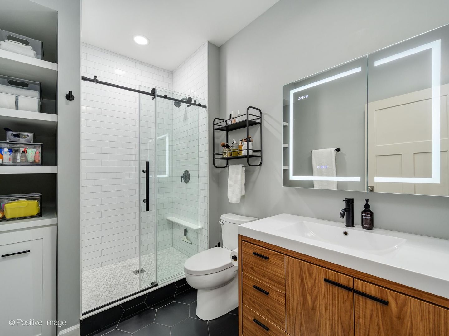 1301 West Madison Street, Unit 407 Chicago, IL 60607 - Photo 13 of 17 Gallery Image 13