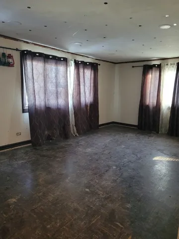 $195,000 | 7911 45th Street, Lyons, IL 60534