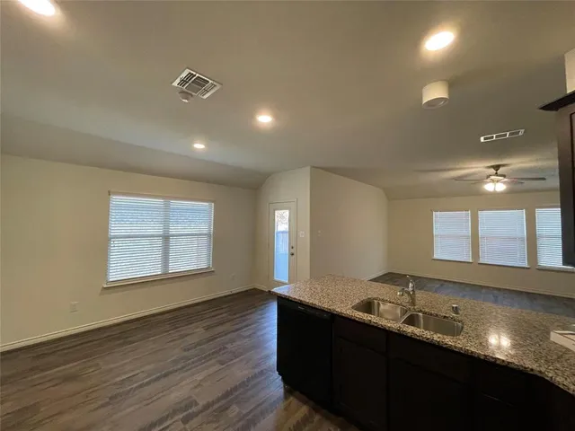 $2,095 | 761 Jamestown Lane, Fate, TX 75189