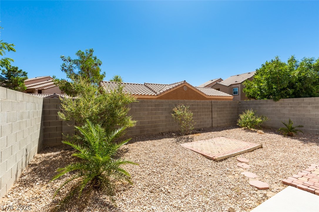 1401 Sycamore Spring Court Las Vegas, NV 89128 - Photo 28 of 31
