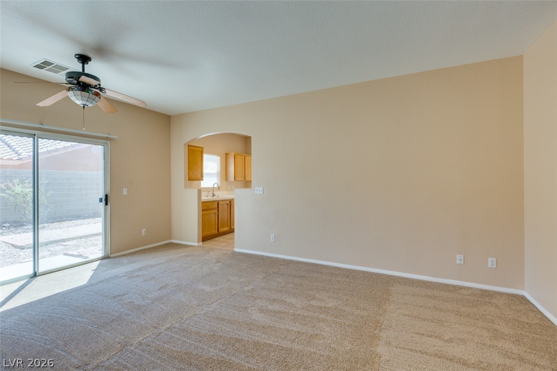 1401 Sycamore Spring Court Las Vegas, NV 89128 - Photo 7 of 31