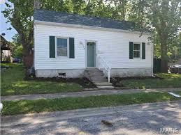 336 West 4th Street Waterloo, IL 62298 - Photo 1 of 1 Gallery Image 1