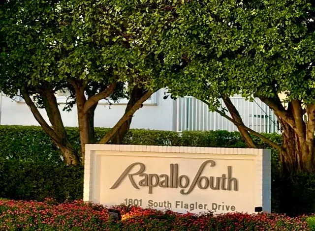 $645,000 | 1801 South Flagler Drive, Unit 205, West Palm Beach, FL 33401