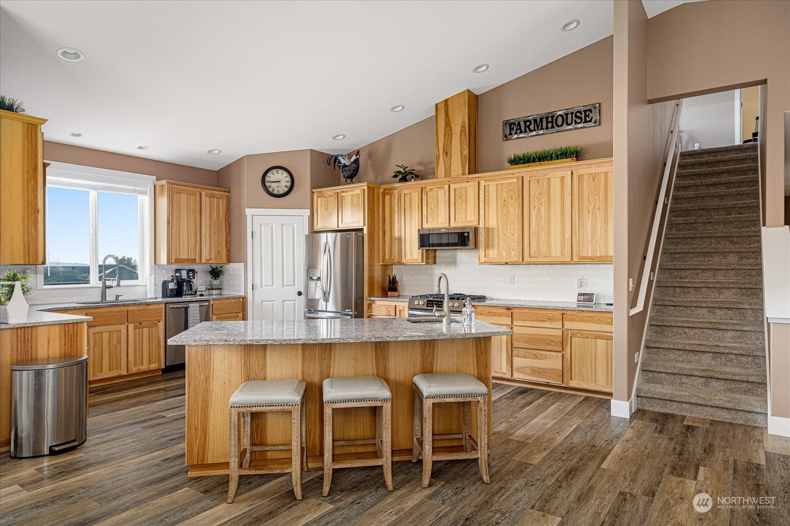 547 East Sawmill Road Oak Harbor, WA 98277 - Photo 12 of 40 Gallery Image 12
