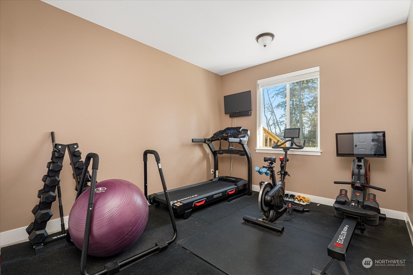 547 East Sawmill Road Oak Harbor, WA 98277 - Photo 25 of 40 Gallery Image 25